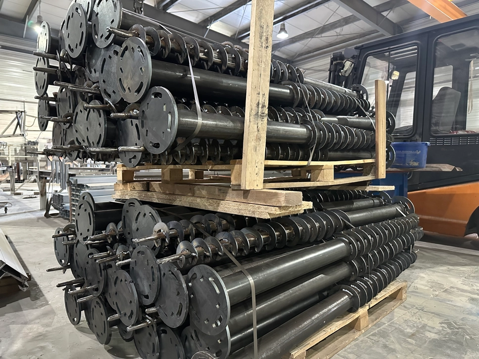 Fabricarea si Asamblarea Pieselor Metalice la Comanda 1